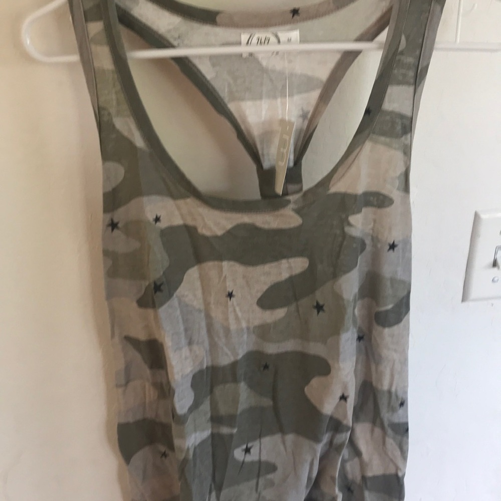 24/7 camo tank top
